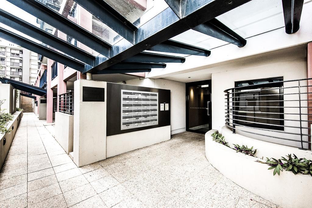 פרת'' Airexec Apartments מראה חיצוני תמונה