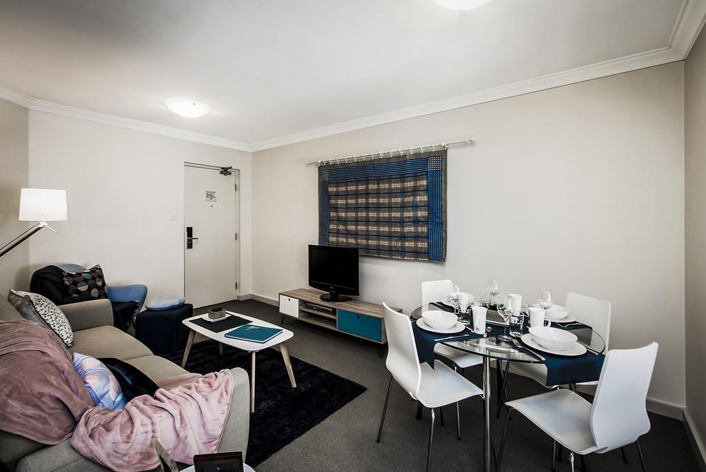 פרת'' Airexec Apartments מראה חיצוני תמונה
